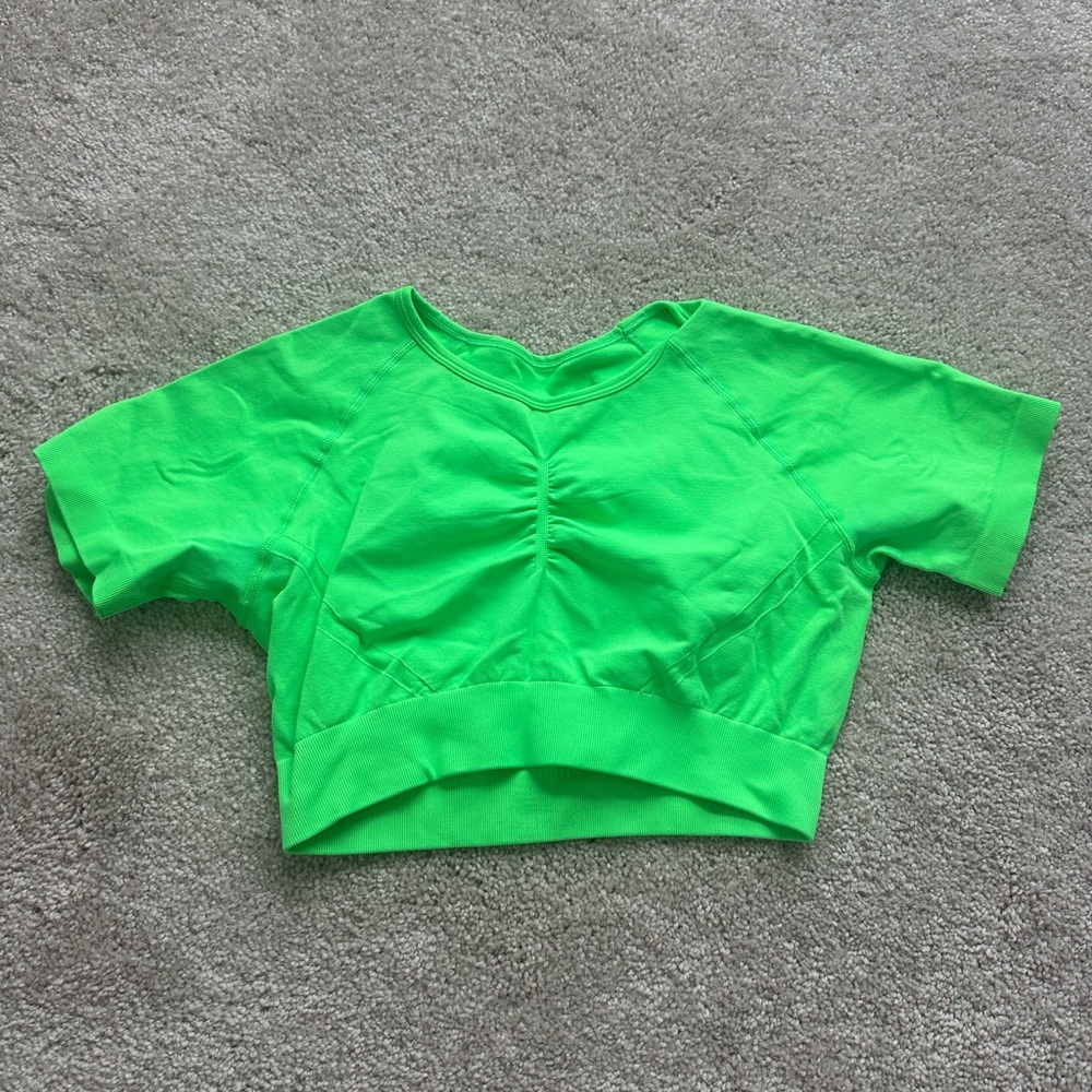 Diosa fit crop top